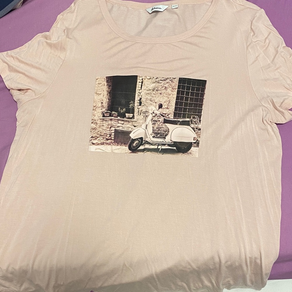 Reitmans Light Pink T-Shirt
